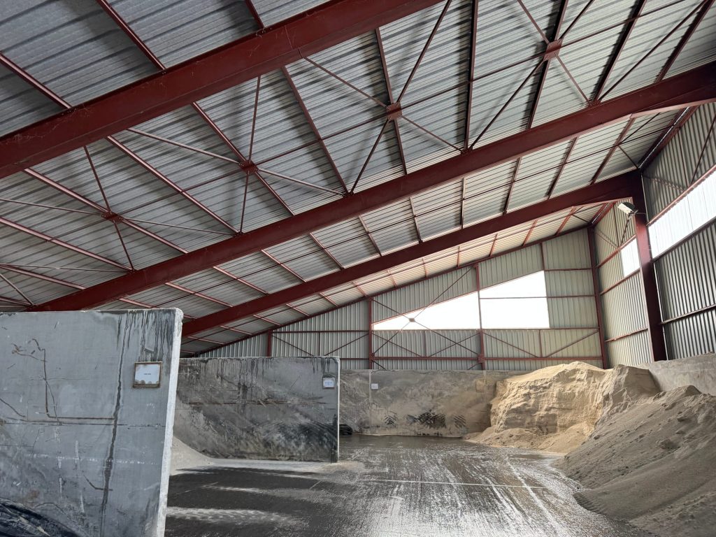 Construction de 4 cellules de stockage couverte - Coopérative Agricole (25)