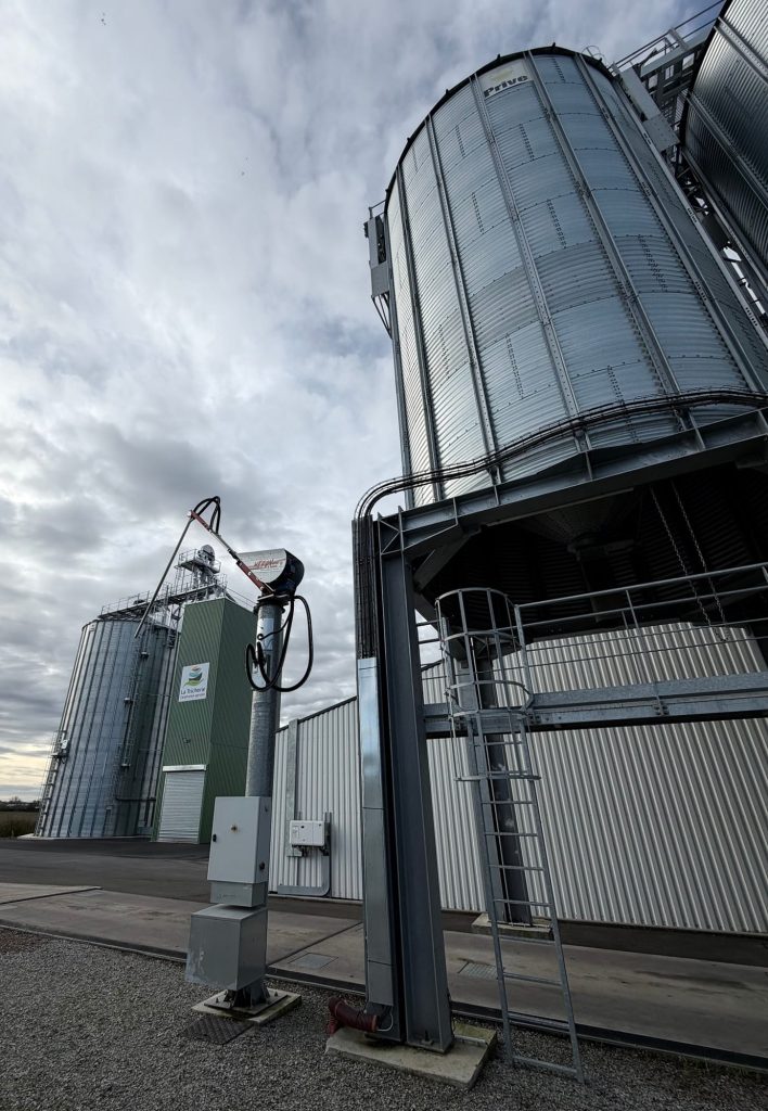 Extension de 2 boisseaux agricoles (Dessous) - Coopérative Agricole (86)