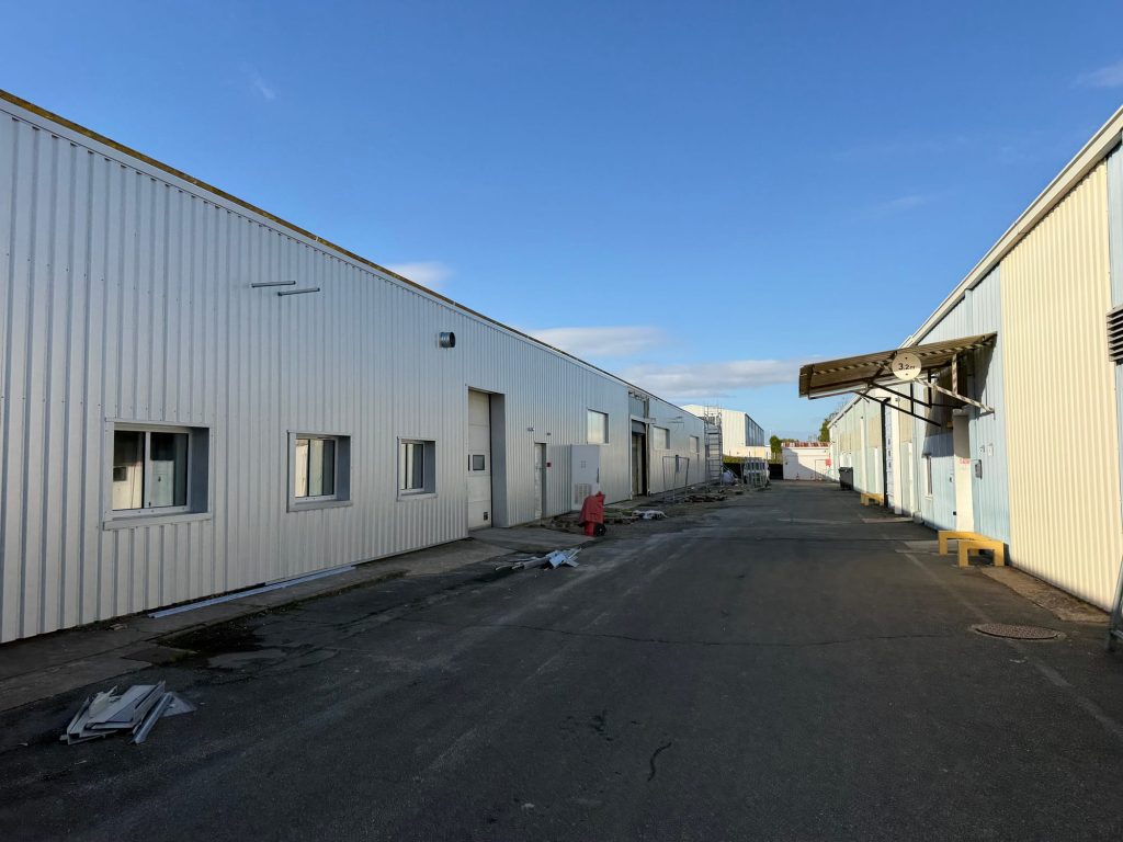 Réhabilitation d'un site industriel en plateforme logistique (86)