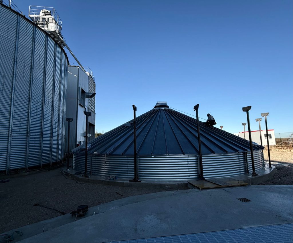 Silo de stockage pour céréales - Coopérative Agricole (45)