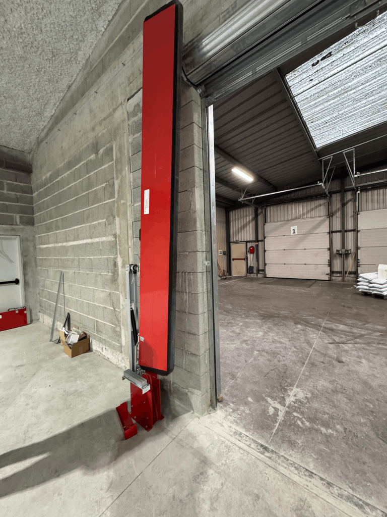 Travaux réhabilitation d'un Local Phytosanitaire - Société de services agricoles (49)